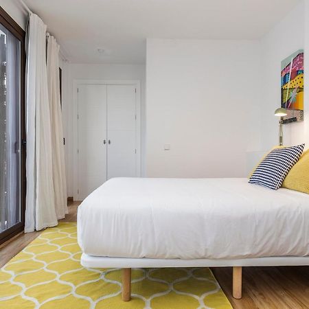 Pop Art, Duplex Coqueto En El Corazon De Sevilla Exterior photo